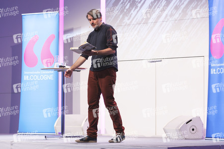 Saša Stanišić bei der lit.Cologne 2024 in Köln
