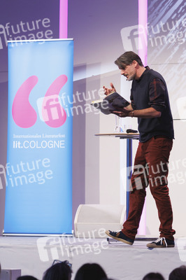 Saša Stanišić bei der lit.Cologne 2024 in Köln