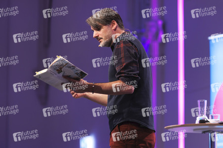 Saša Stanišić bei der lit.Cologne 2024 in Köln