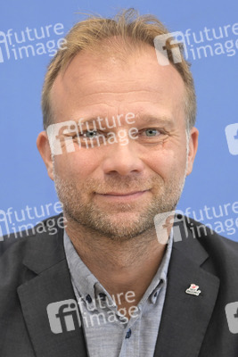Bundespressekonferenz Rechtsanspruch auf ein Gesellschaftsjahr in Berlin