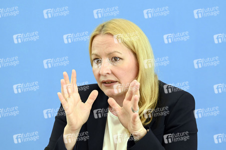 Bundespressekonferenz Veröffentlichung des Berichts 'Bildung in Deutschland 2024' in Berlin