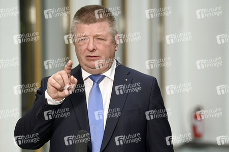 Bundespressekonferenz Vorstellung des Verfassungsschutzberichts 2023 in Berlin