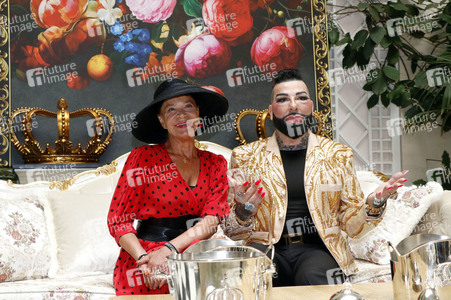 Präsentation der Möbel- und Interior-Linien von Harald Glööckler in Berlin