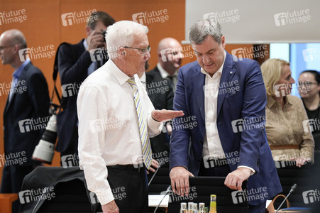 Besprechung von Bundeskanzler Scholz mit den Regierungschefinnen und Regierungschefs der Länder in Berlin