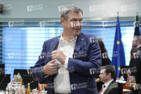 Besprechung von Bundeskanzler Scholz mit den Regierungschefinnen und Regierungschefs der Länder in Berlin