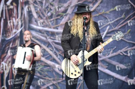 Konzert von Korpiklaani in Grenchen