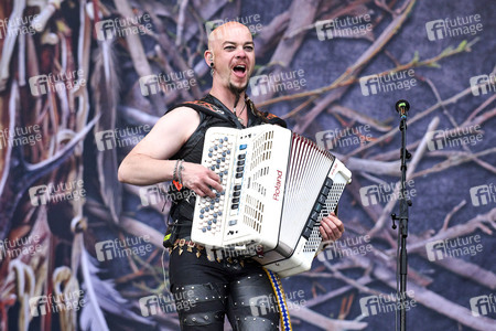 Konzert von Korpiklaani in Grenchen