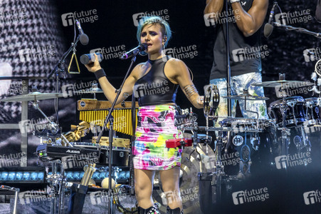 Konzert von Peter Maffay mit Band und Gästen in Hannover