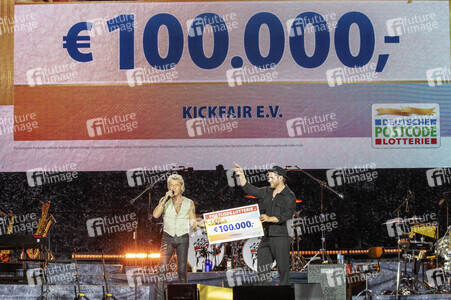 Konzert von Peter Maffay mit Band und Gästen in Hannover