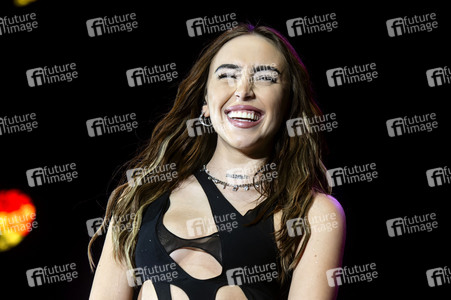 Konzert von Nicki Nicole in Torrejón de Ardoz