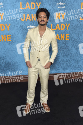Serienpremiere 'My Lady Jane' in Los Angeles