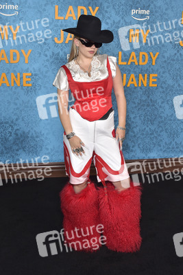 Serienpremiere 'My Lady Jane' in Los Angeles