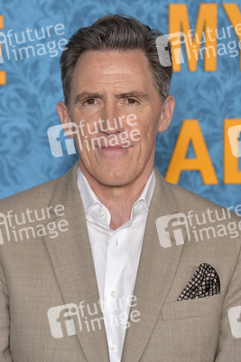 Serienpremiere 'My Lady Jane' in Los Angeles