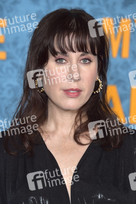 Serienpremiere 'My Lady Jane' in Los Angeles