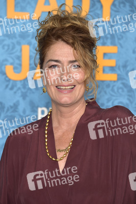 Serienpremiere 'My Lady Jane' in Los Angeles
