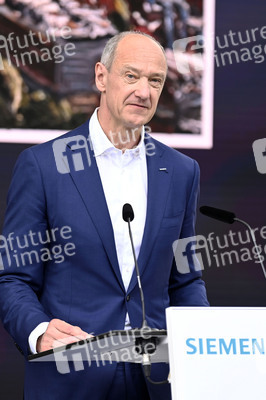 Olaf Scholz bei Siemens in Berlin