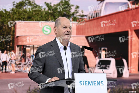 Olaf Scholz bei Siemens in Berlin