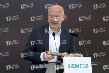 Olaf Scholz bei Siemens in Berlin