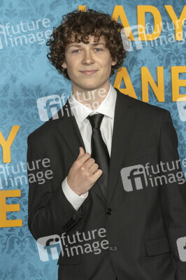 Serienpremiere 'My Lady Jane' in Los Angeles