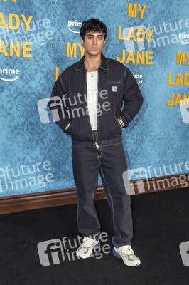 Serienpremiere 'My Lady Jane' in Los Angeles