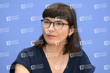 Bundespressekonferenz Neue Verfassungsbeschwerden gegen das Bundesklimaschutzgesetz in Berlin