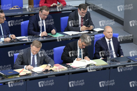 177. Sitzung des Deutschen Bundestages in Berlin