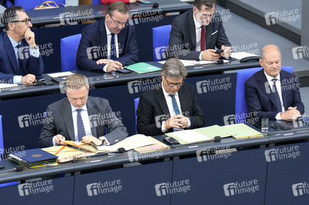 177. Sitzung des Deutschen Bundestages in Berlin