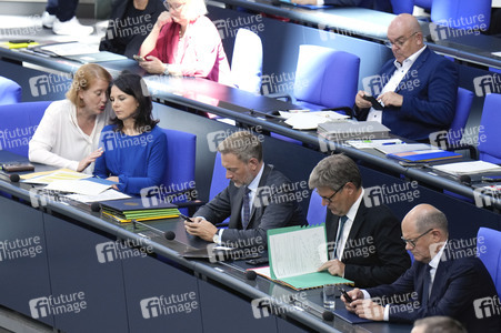 177. Sitzung des Deutschen Bundestages in Berlin