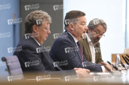 Bundespressekonferenz Bericht des Polizeibeauftragten des Bundes im Deutschen Bundestag in Berlin