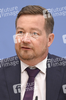 Bundespressekonferenz Bericht des Polizeibeauftragten des Bundes im Deutschen Bundestag in Berlin