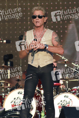 Konzert von Peter Maffay mit Band und Gästen in München