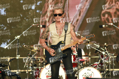 Konzert von Peter Maffay mit Band und Gästen in München