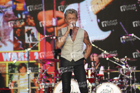 Konzert von Peter Maffay mit Band und Gästen in München