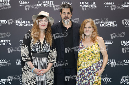 Festivaleröffnung mit Filmpremiere 'Zwei zu eins', Filmfest München 2024