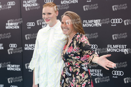 Festivaleröffnung mit Filmpremiere 'Zwei zu eins', Filmfest München 2024