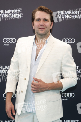 Festivaleröffnung mit Filmpremiere 'Zwei zu eins', Filmfest München 2024