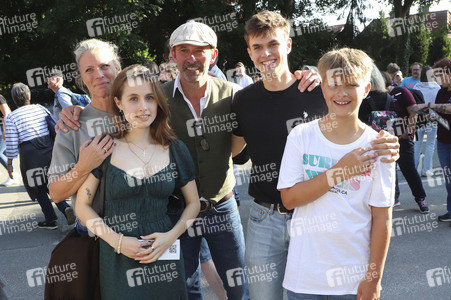 Premiere 'Winnetou II - Ribanna und Old Firehand' in Bad Segeberg