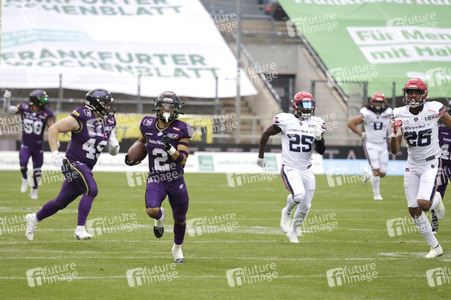 American Football-Spiel Frankfurt Galaxy vs. Hamburg Sea Devils in Frankfurt
