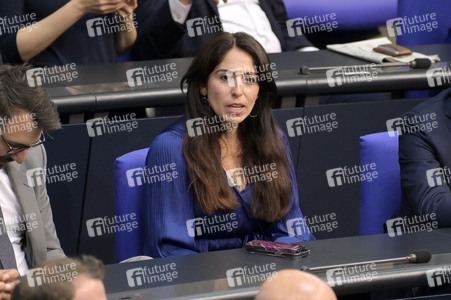 180. Sitzung des Deutschen Bundestages in Berlin