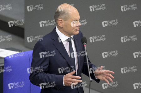 180. Sitzung des Deutschen Bundestages in Berlin