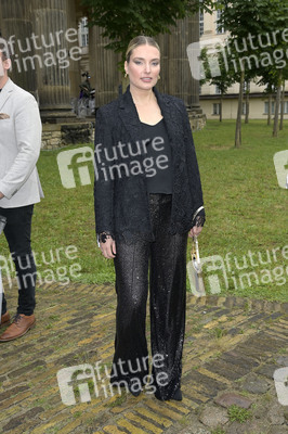 Marc Cain Fashion Show auf der Berlin Fashion Week S/S 2025 in Potsdam