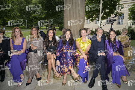 Marc Cain Fashion Show auf der Berlin Fashion Week S/S 2025 in Potsdam