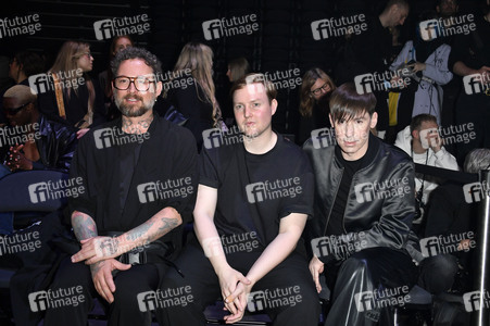 Rebekka Ruetz Fashion Show auf der Berlin Fashion Week S/S 2025 in Berlin