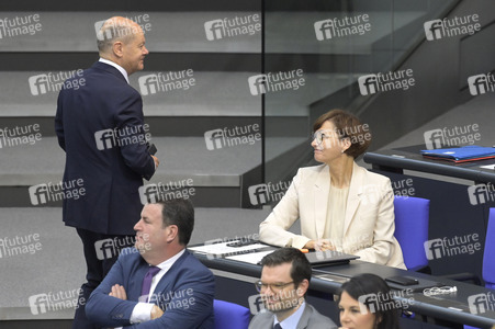 181. Sitzung des Deutschen Bundestages in Berlin