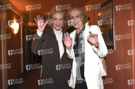 Theaterpremiere 'Monsieur Pierre geht online' in München