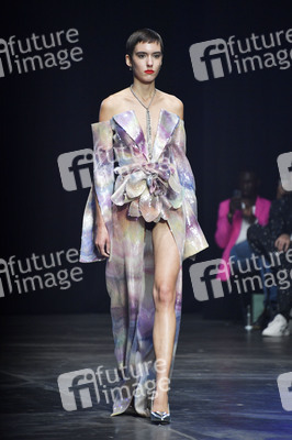 Kilian Kerner Fashion Show auf der Berlin Fashion Week S/S 2025 in Berlin