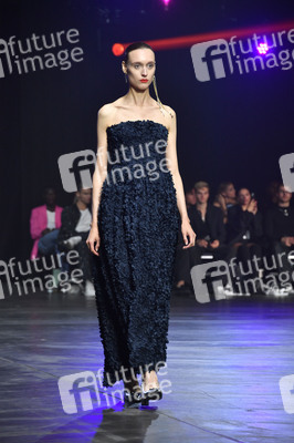 Kilian Kerner Fashion Show auf der Berlin Fashion Week S/S 2025 in Berlin