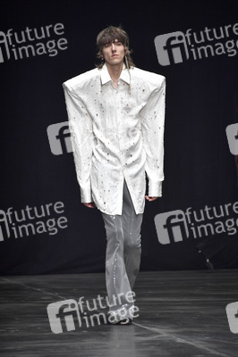 Kilian Kerner Fashion Show auf der Berlin Fashion Week S/S 2025 in Berlin