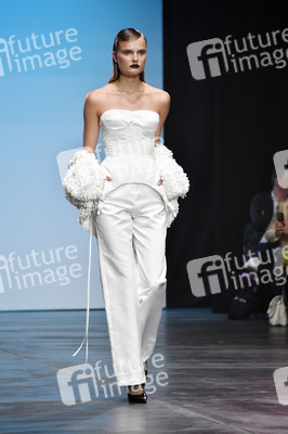 Danny Reinke Fashion Show auf der Berlin Fashion Week S/S 2025 in Berlin