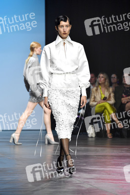 Danny Reinke Fashion Show auf der Berlin Fashion Week S/S 2025 in Berlin